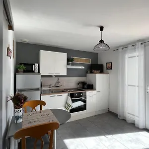  Appartement Appt Calme Ensoleille Fonctionnel Frankrijk
